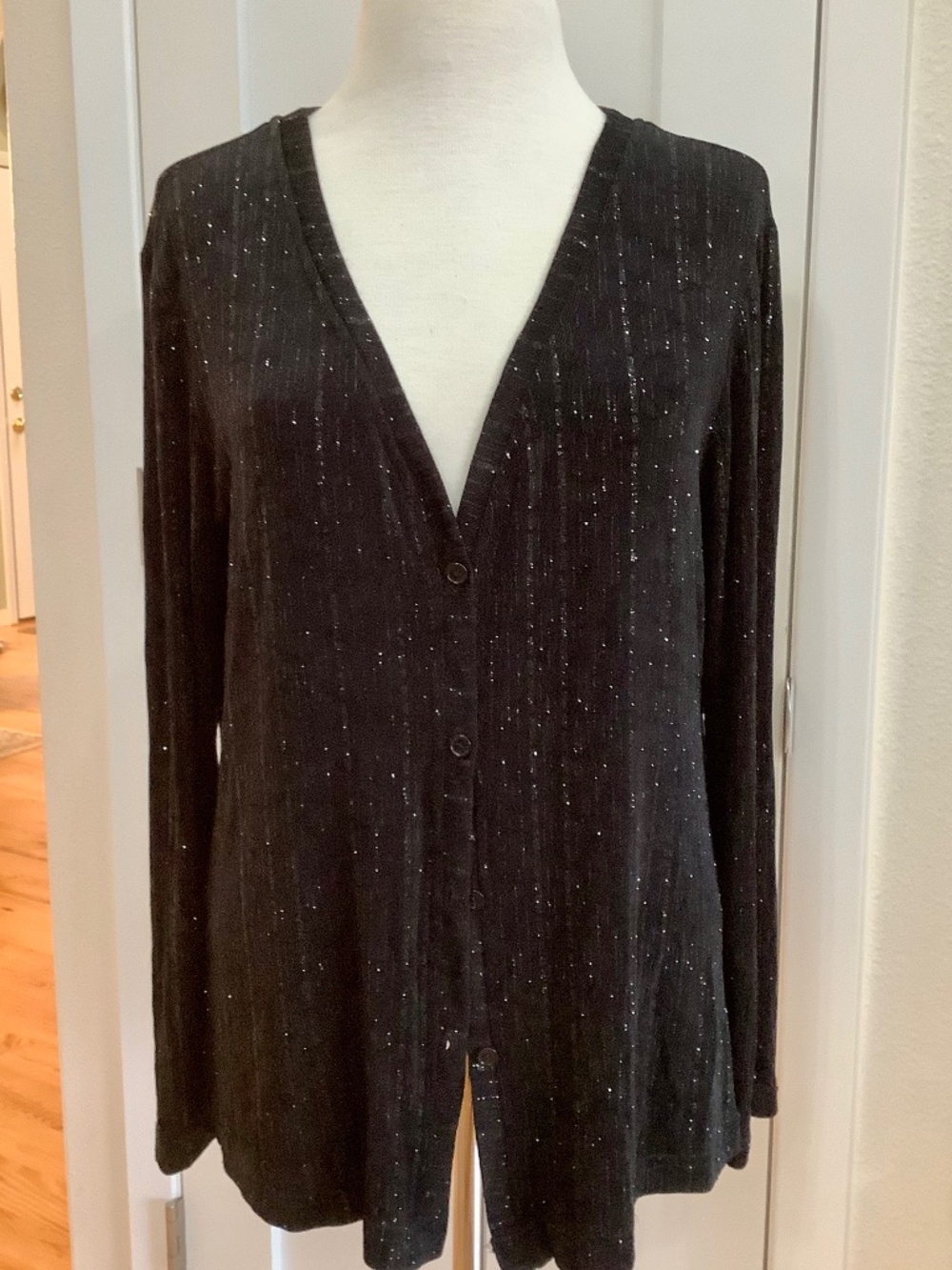 JKLA BLACK SEQUIN THREAD CARDIGAN